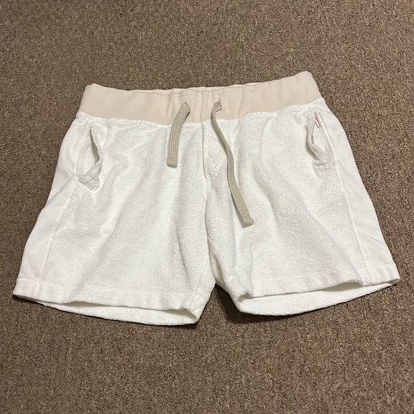 Orlebar Brown shorts. 💕 - Picture 6 of 12